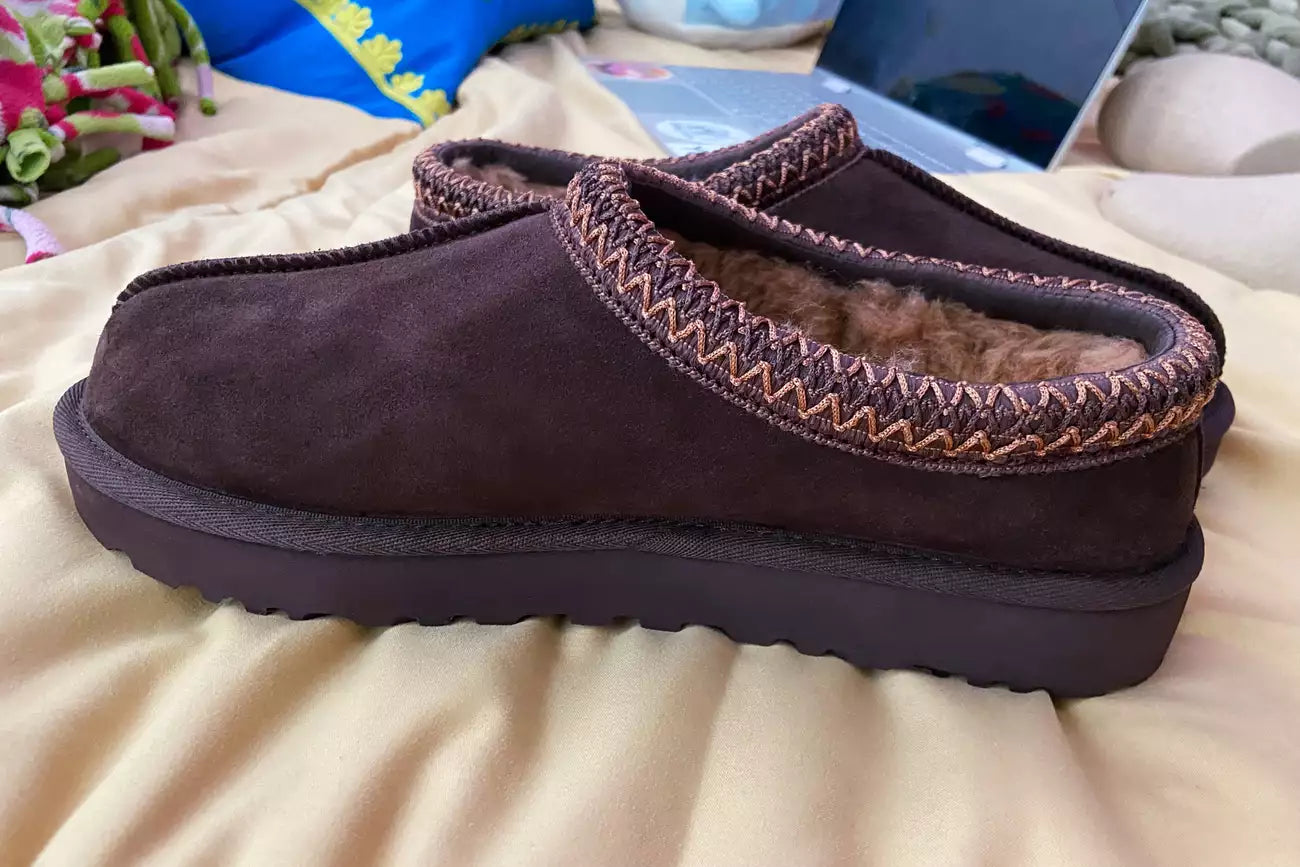 How to Choose the Right Indoor Slippers for Everyday Comfort at Home