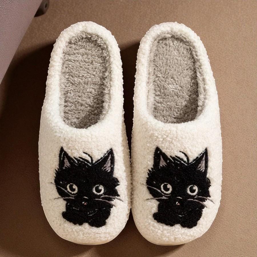 Women's Comfy Black Cat Plush Home Slippers - Warm & Cozy